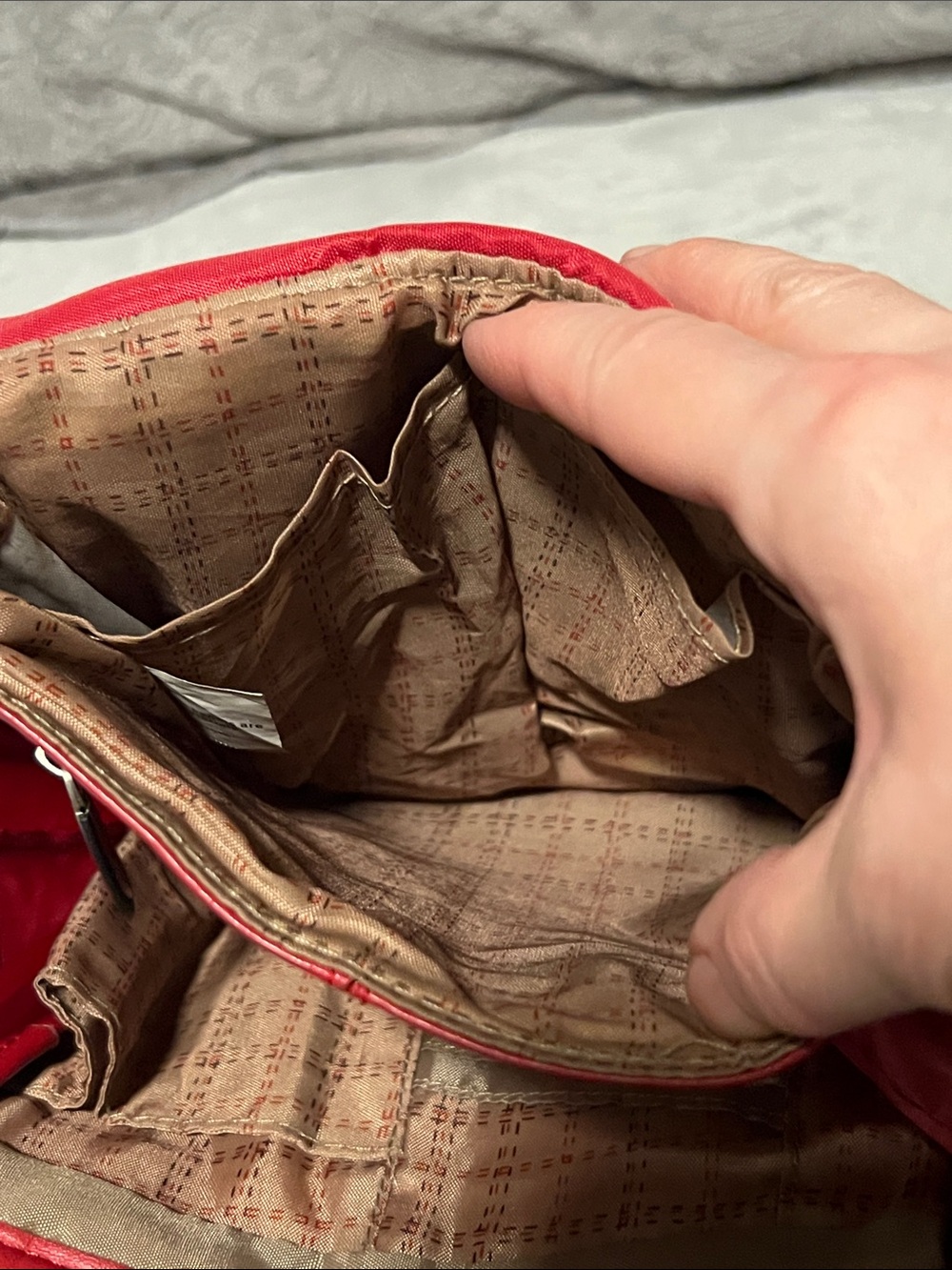 Travelon Red Crossbody Travel Bag-EUC - Picture 11 of 12